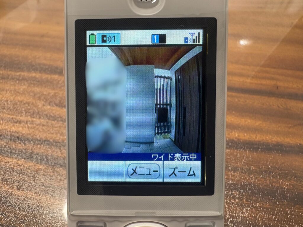 パナソニックドアホンVL-SWD505KFの子機画面が縦向き